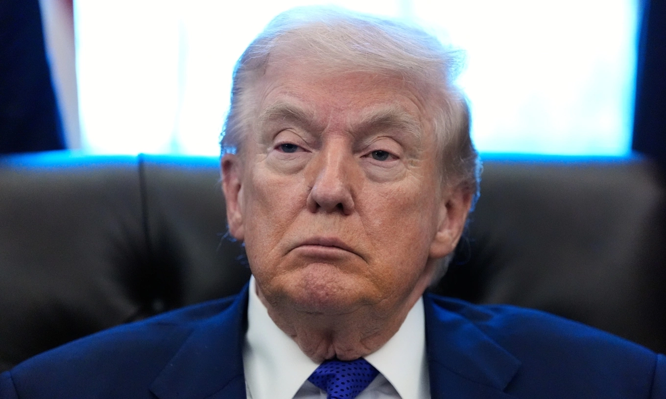 Ông Trump: Chiến dịch truy quét nhập cư nên 'mềm mỏng hơn' - Báo VnExpress