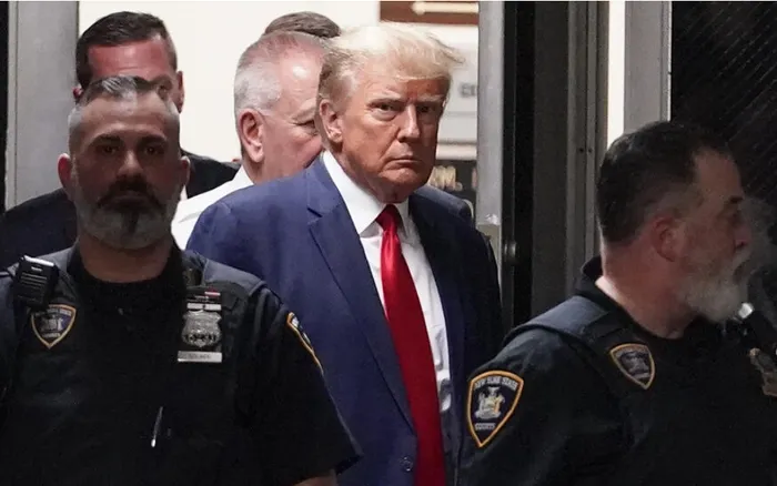 Cựu Tổng thống Trump phủ nhận 34 cáo buộc hình sự trong ...